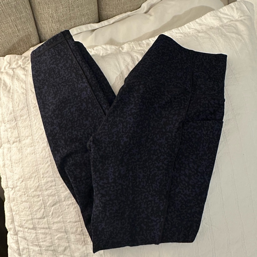 Athleta Leggings with Pockets - Size M